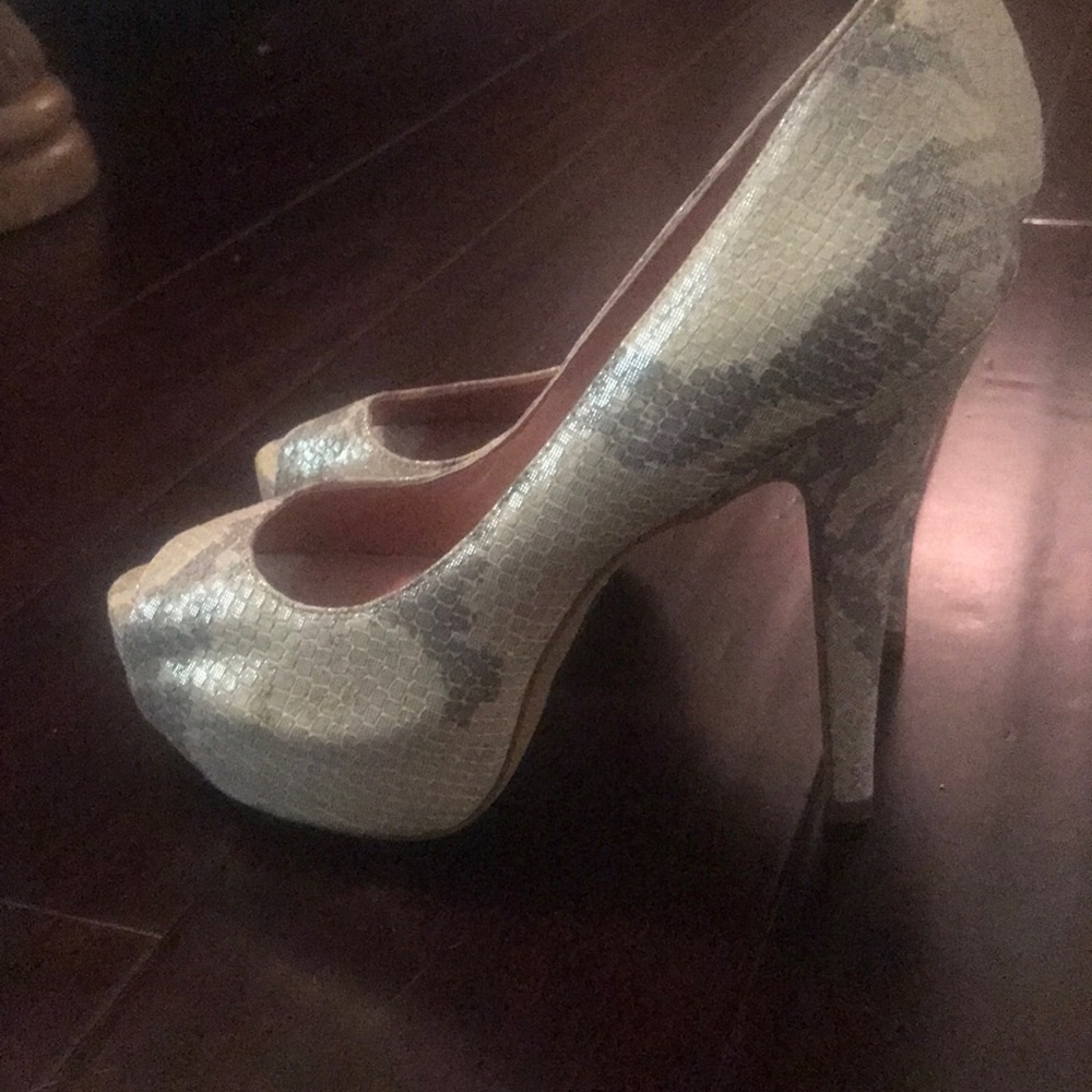 Vince Camuto faux snake skin heels worn once